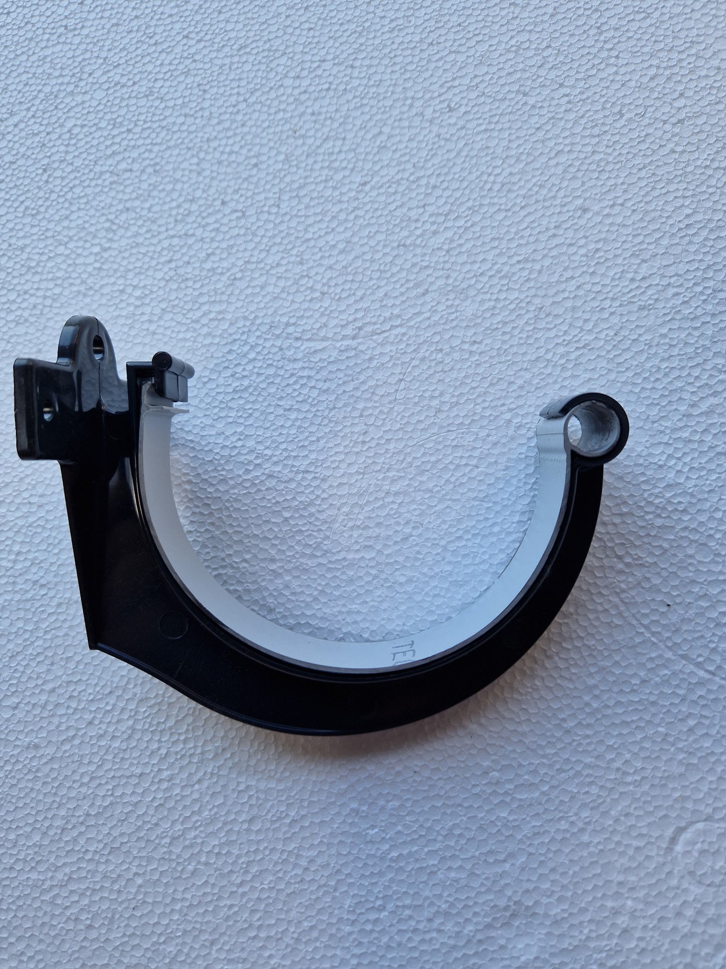 Gutter brackets for LG25