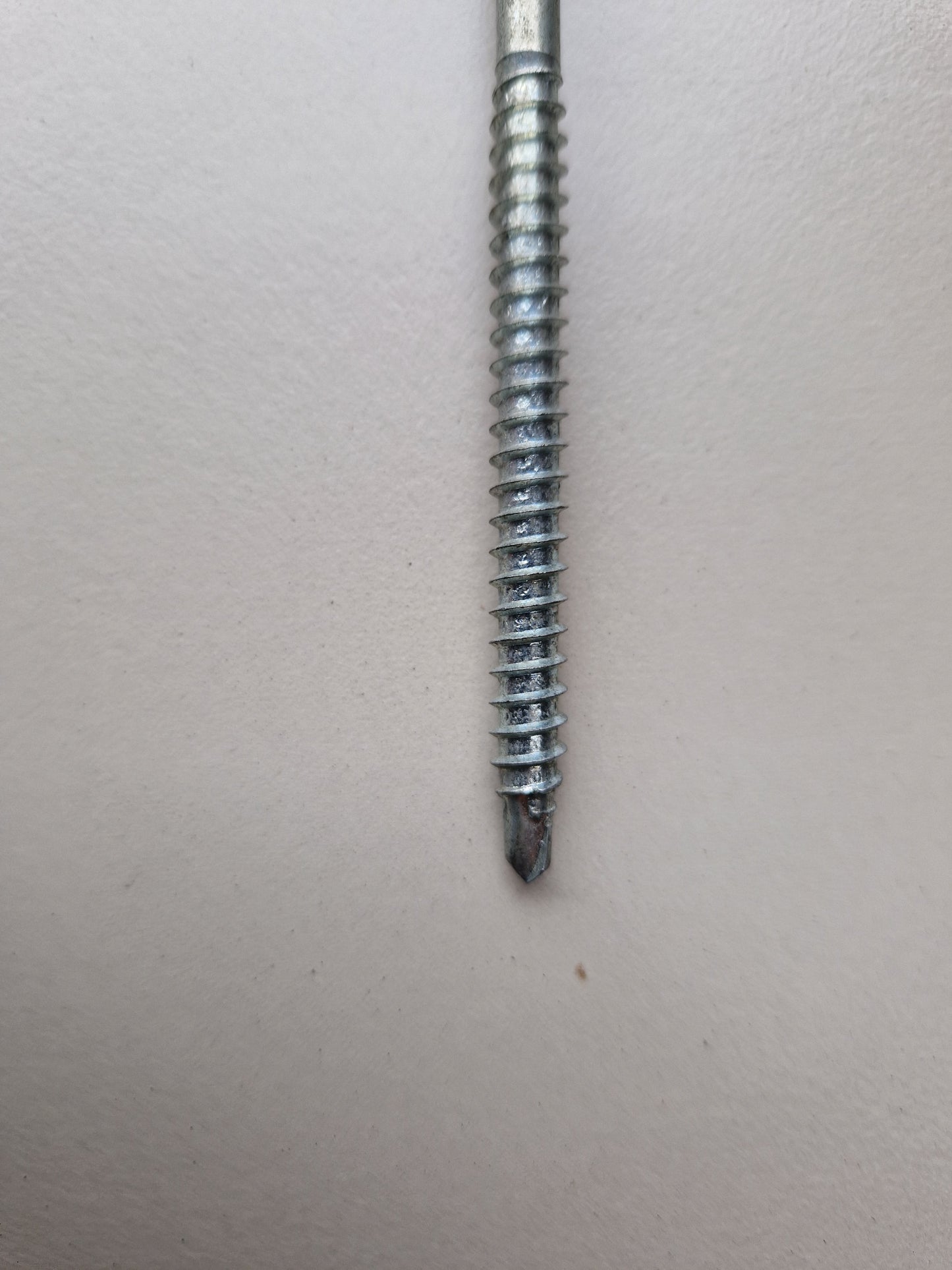 Sandwich panel screws for wood